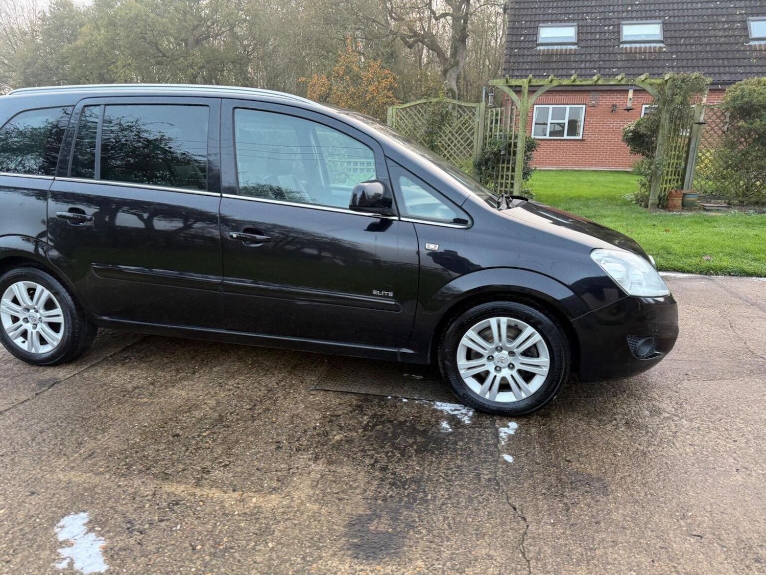 Used Vauxhall Zafira 2011 for sale - 76666122: Photo 19
