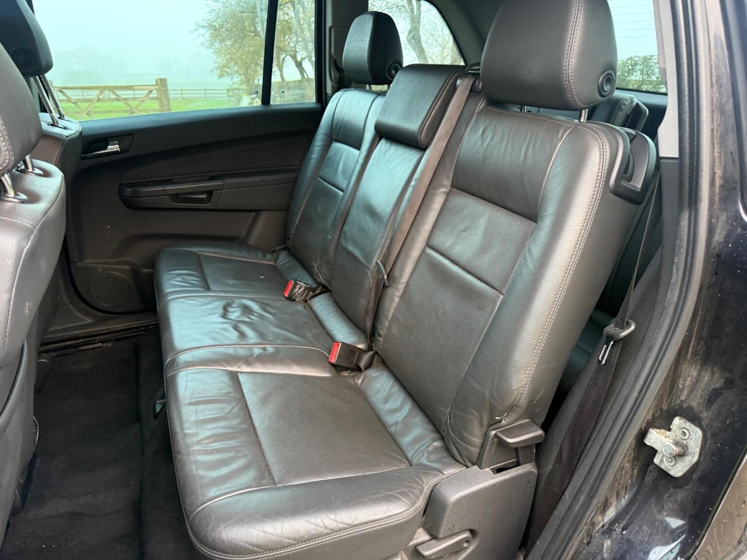 Used Vauxhall Zafira 2011 for sale - 76666122: Photo 26