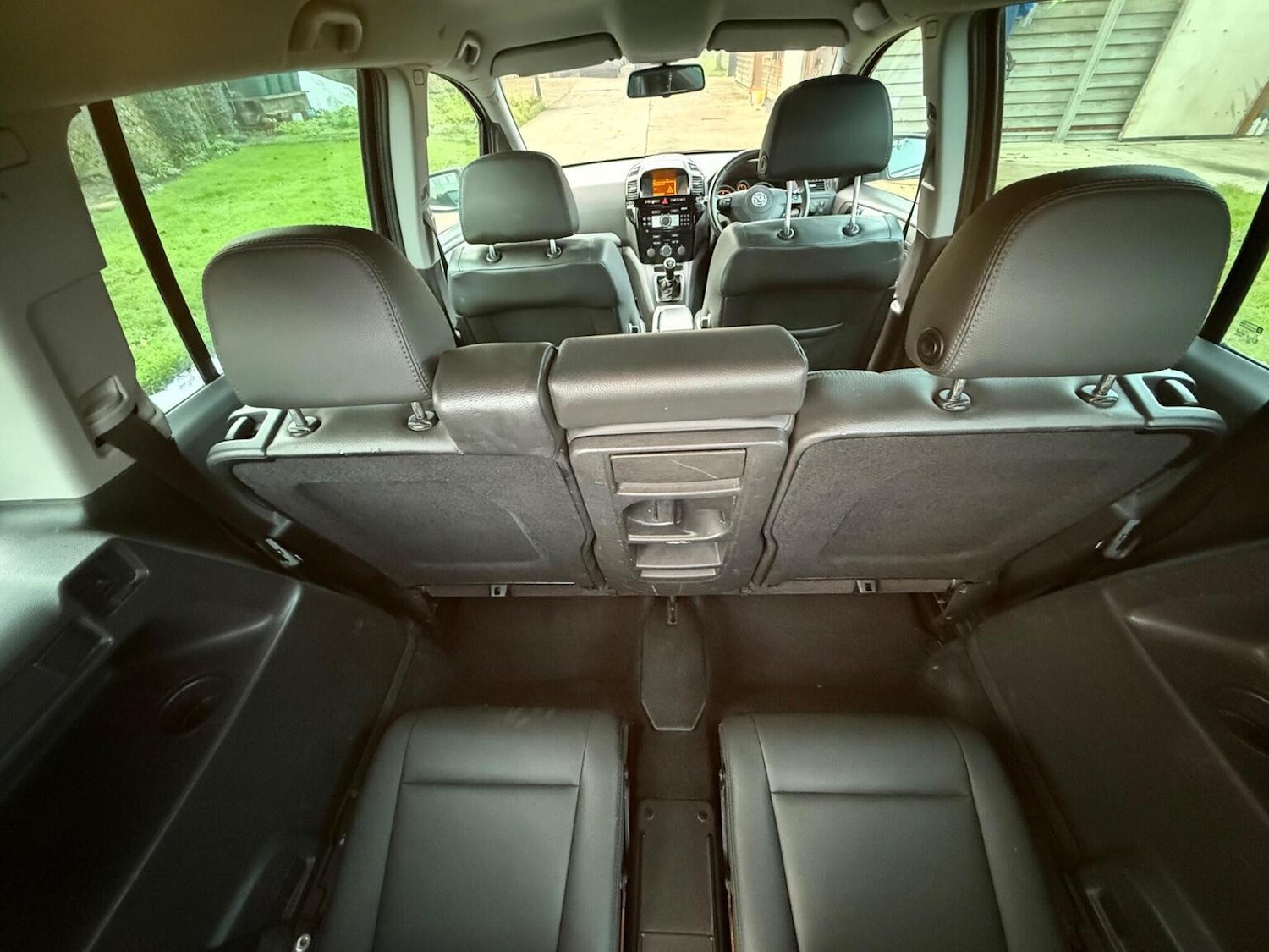 Used Vauxhall Zafira 2011 for sale - 76666122: Photo 31