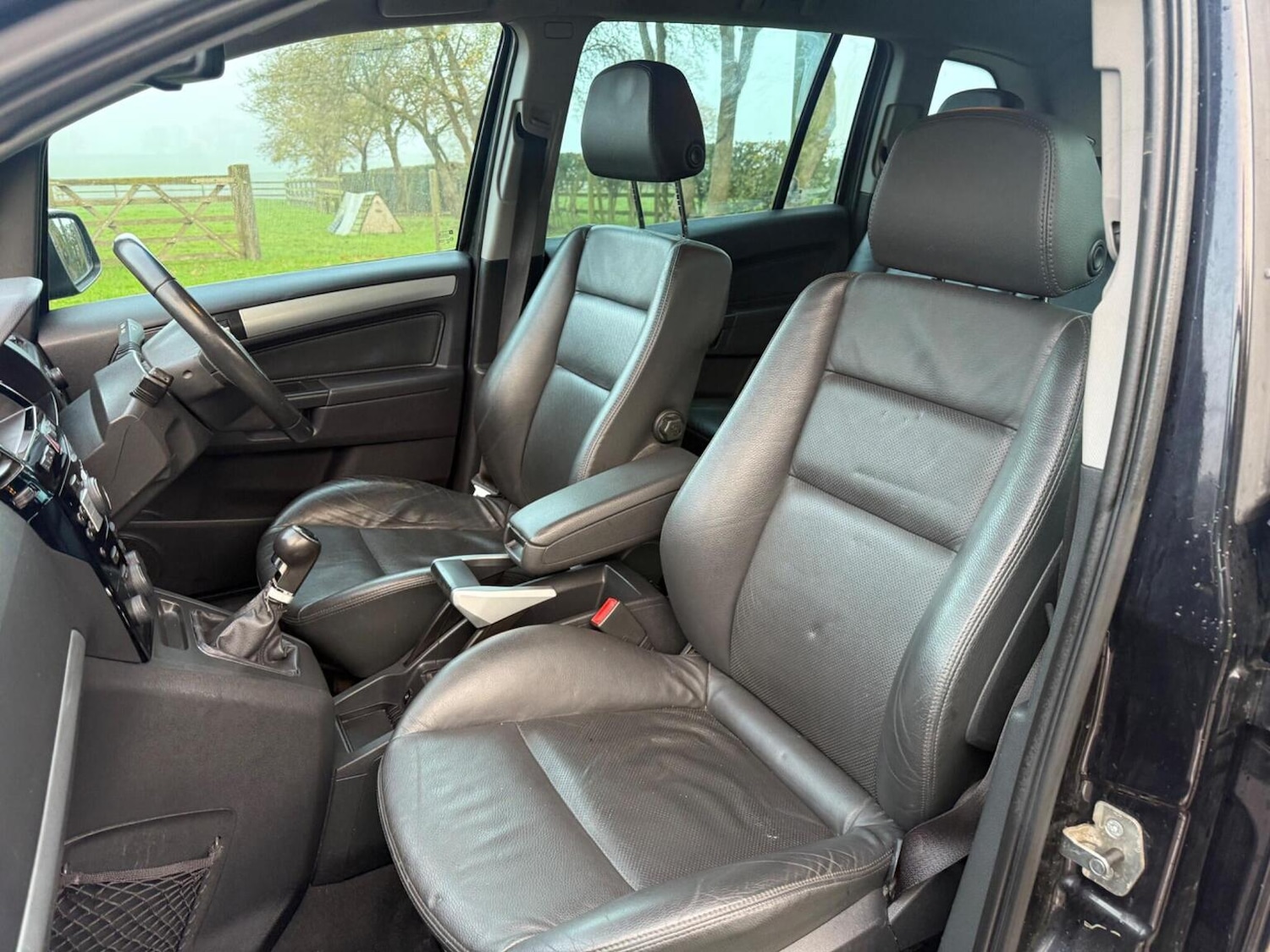 Used Vauxhall Zafira 2011 for sale - 76666122: Photo 41