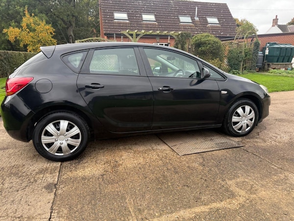 Used Vauxhall Astra 2011 for sale - 76293248: Photo 24