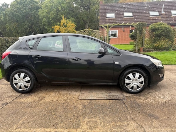Used Vauxhall Astra 2011 for sale - 76293248: Photo 27