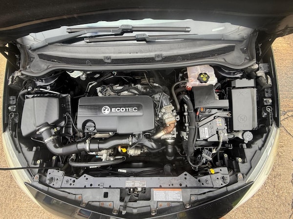 Used Vauxhall Astra 2011 for sale - 76293248: Photo 37