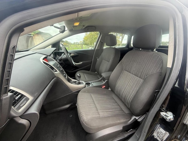 Used Vauxhall Astra 2011 for sale - 76293248: Photo 49