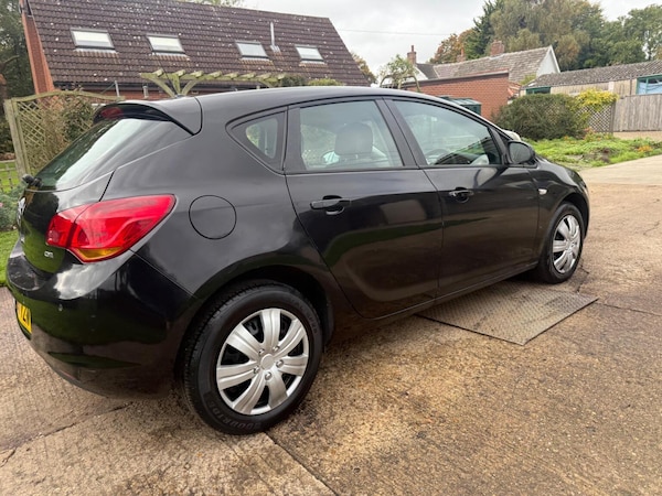 Used Vauxhall Astra 2011 for sale - 76293248: Photo 51