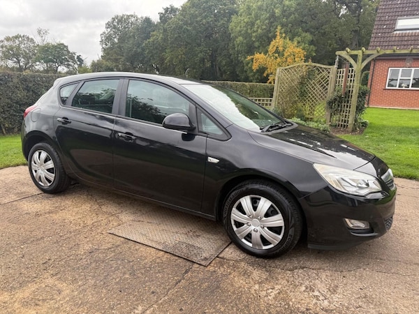 Used Vauxhall Astra 2011 for sale - 76293248: Photo 7