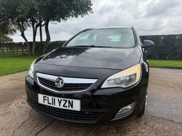Used Vauxhall Astra 2011 for sale - 76293248: Photo 9