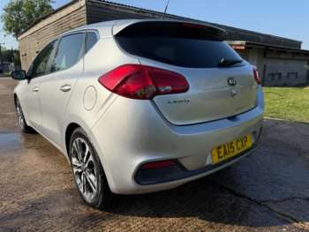 Used Kia Ceed 2015 for sale - 74552945: Photo