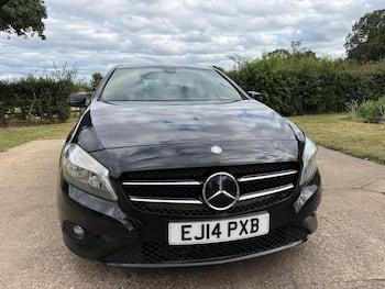 Used Mercedes-Benz A-Class 2014 for sale - 79620531: Photo