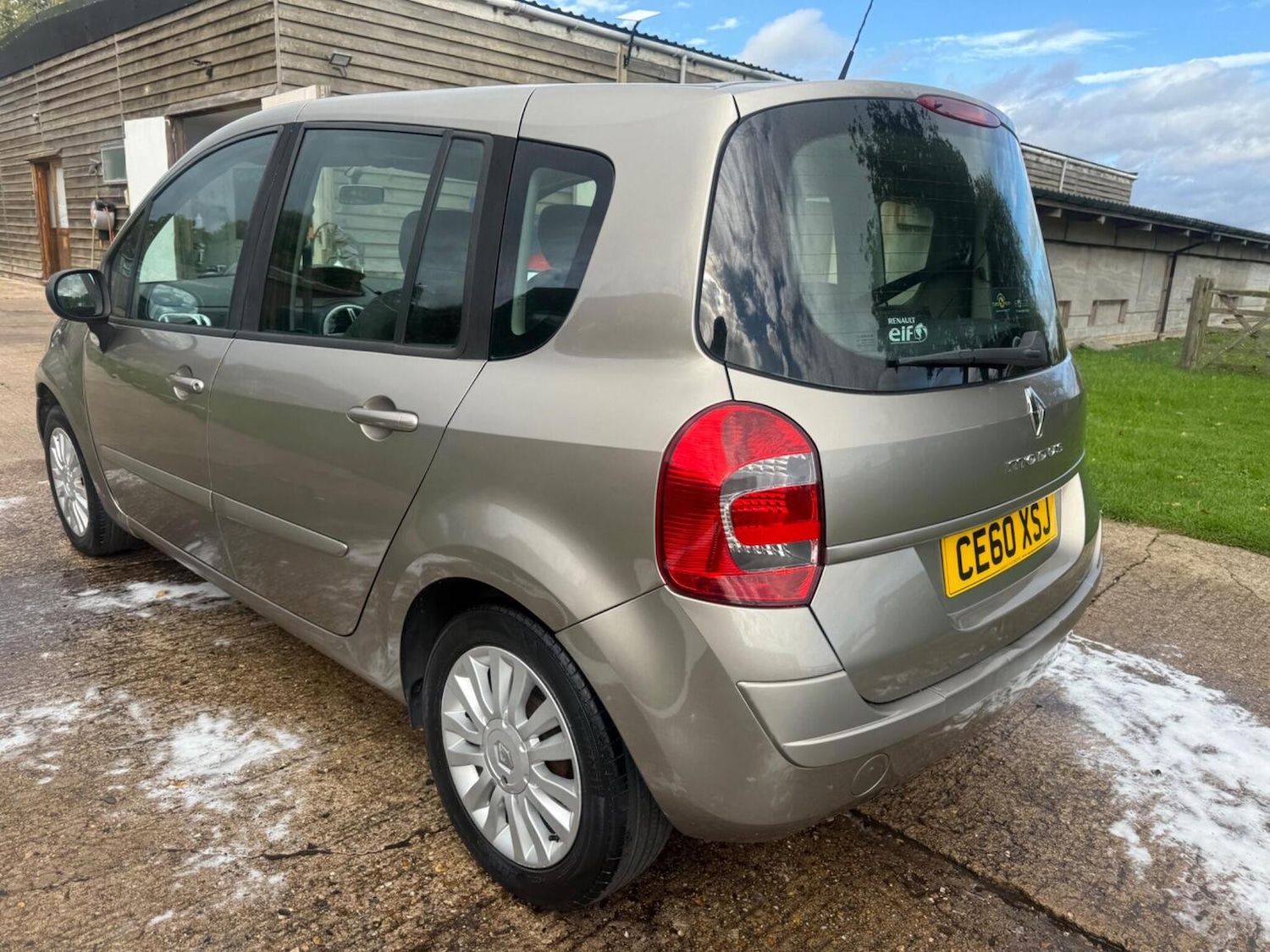 Used Renault Grand Modus 2010 for sale - 76340333: Photo 11