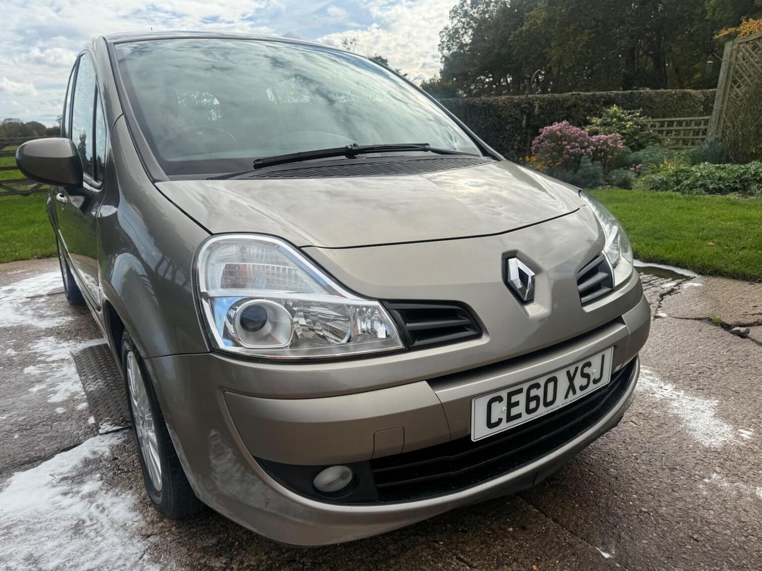Used Renault Grand Modus 2010 for sale - 76340333: Photo 5