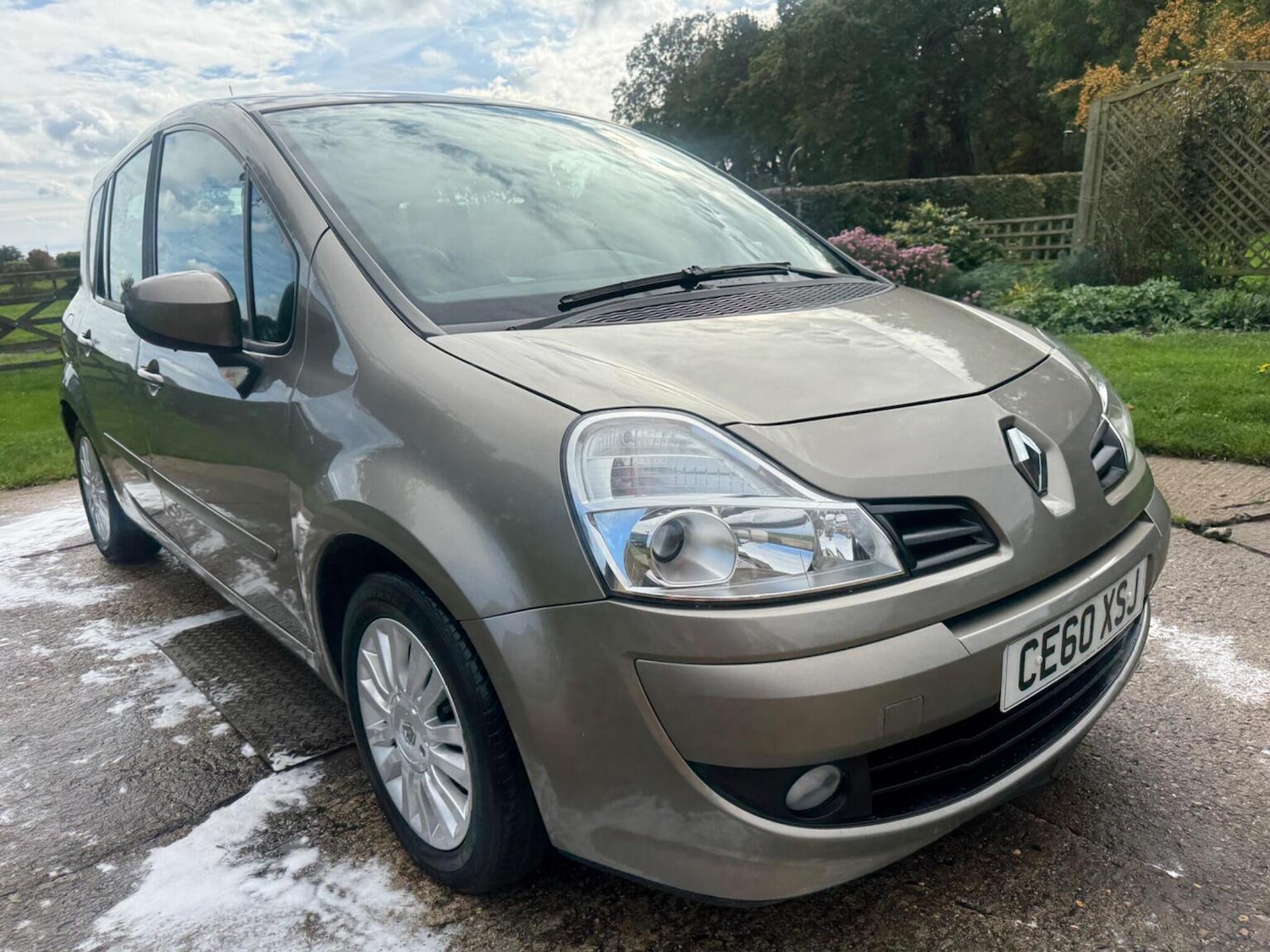 Used Renault Grand Modus 2010 for sale - 76340333: Photo 6