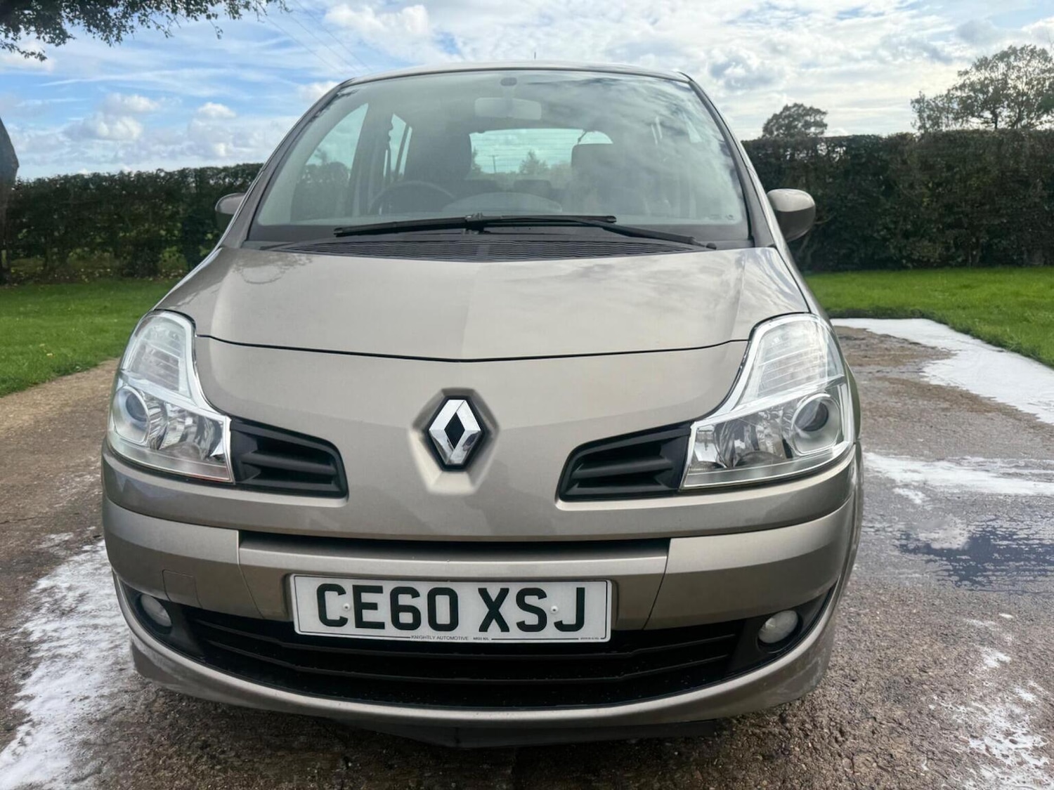 Used Renault Grand Modus 2010 for sale - 76340333: Photo 7