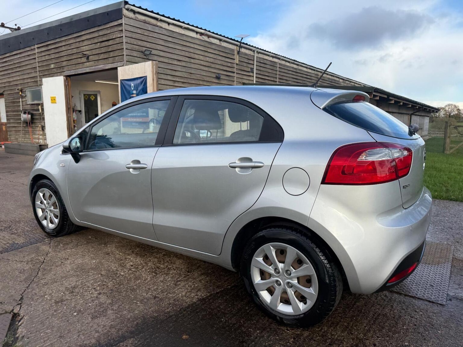 Used Kia Rio 2012 for sale - 76649833: Photo 12