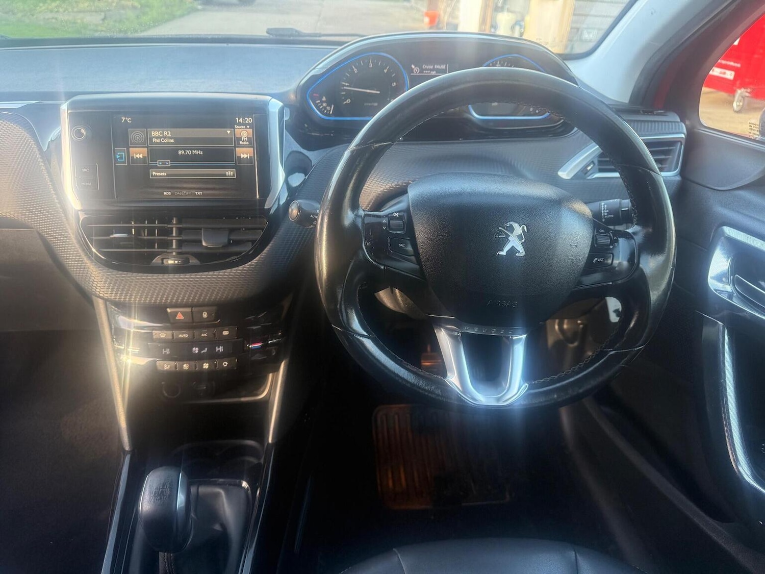 Used Peugeot 2008 2015 for sale - 77077119: Photo 32