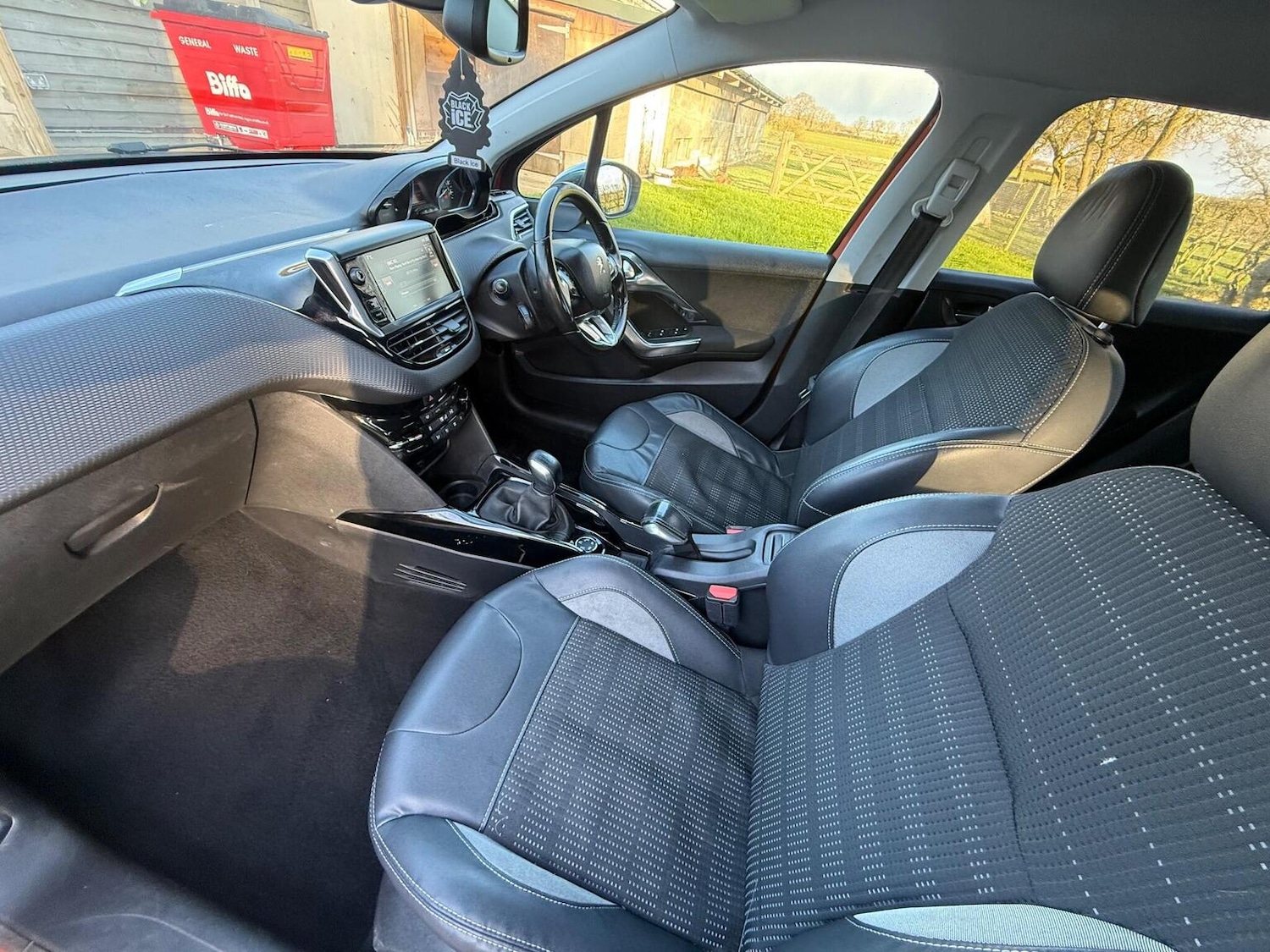 Used Peugeot 2008 2015 for sale - 77077119: Photo 42