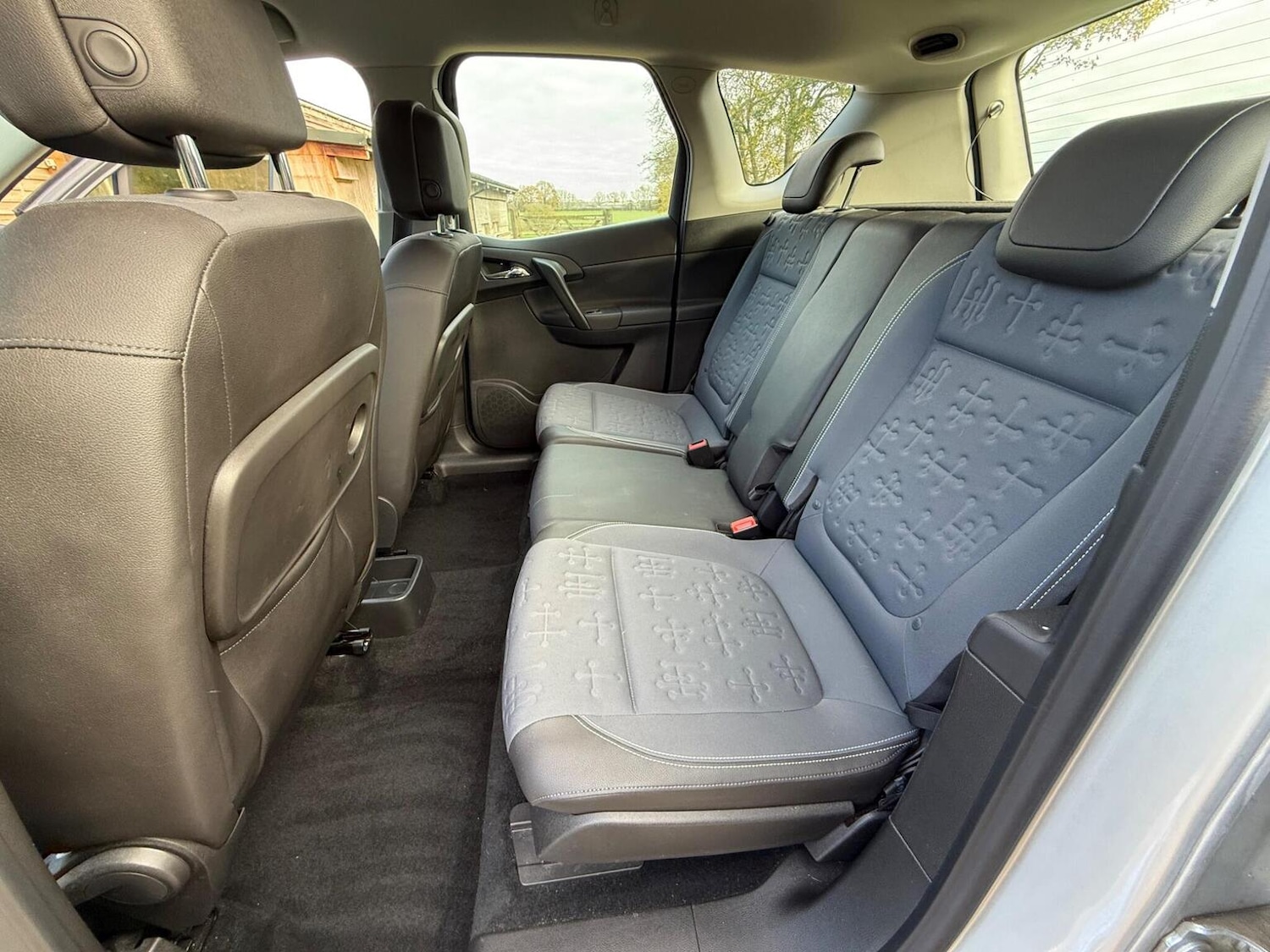 Used Vauxhall Meriva 2016 for sale - 76769869: Photo 32