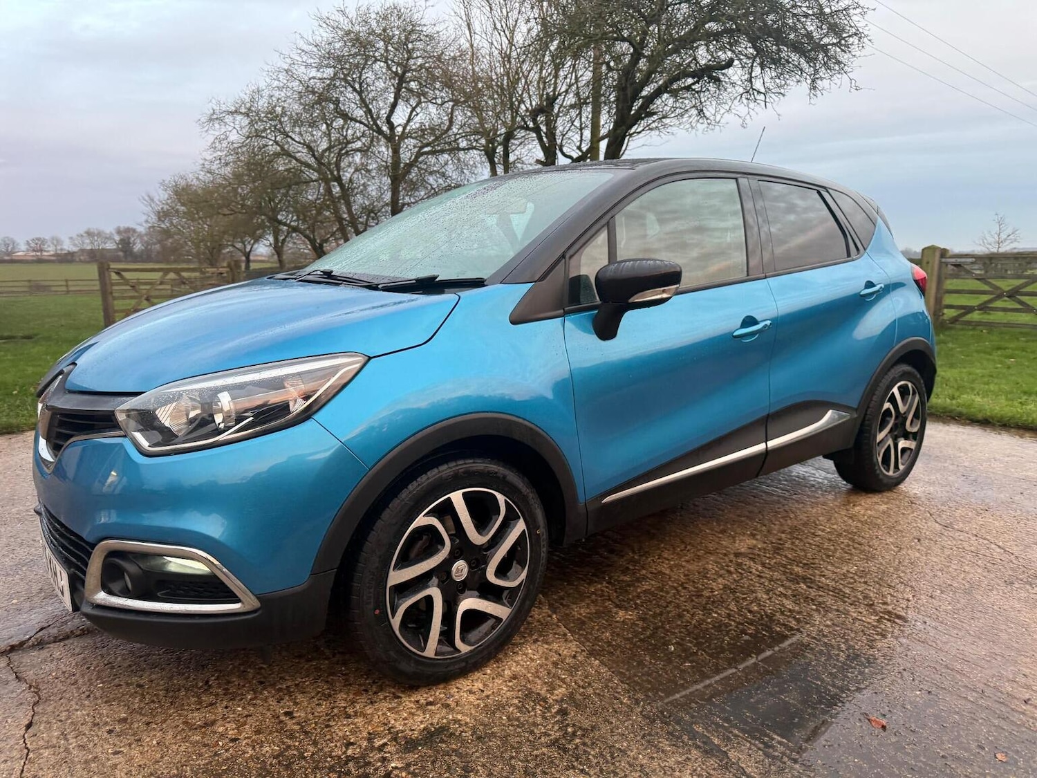 Used Renault Captur 2015 for sale - 76974415: Photo 13