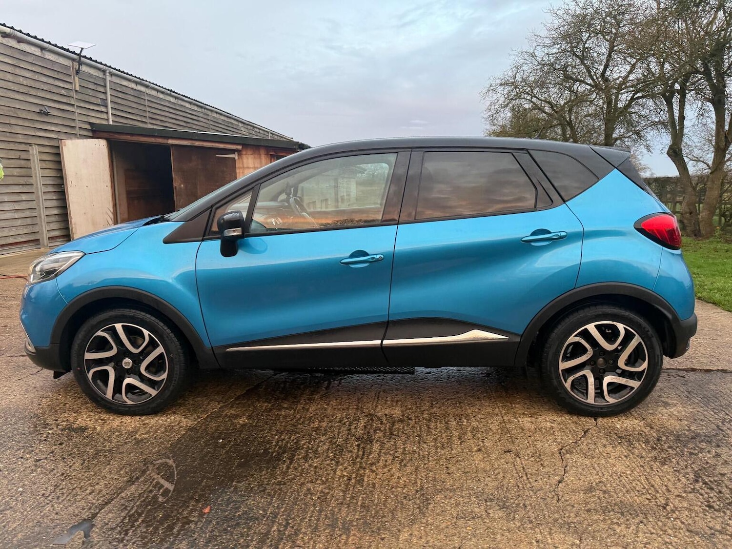Used Renault Captur 2015 for sale - 76974415: Photo 19