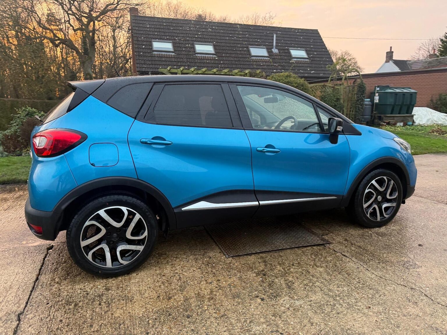 Used Renault Captur 2015 for sale - 76974415: Photo 23