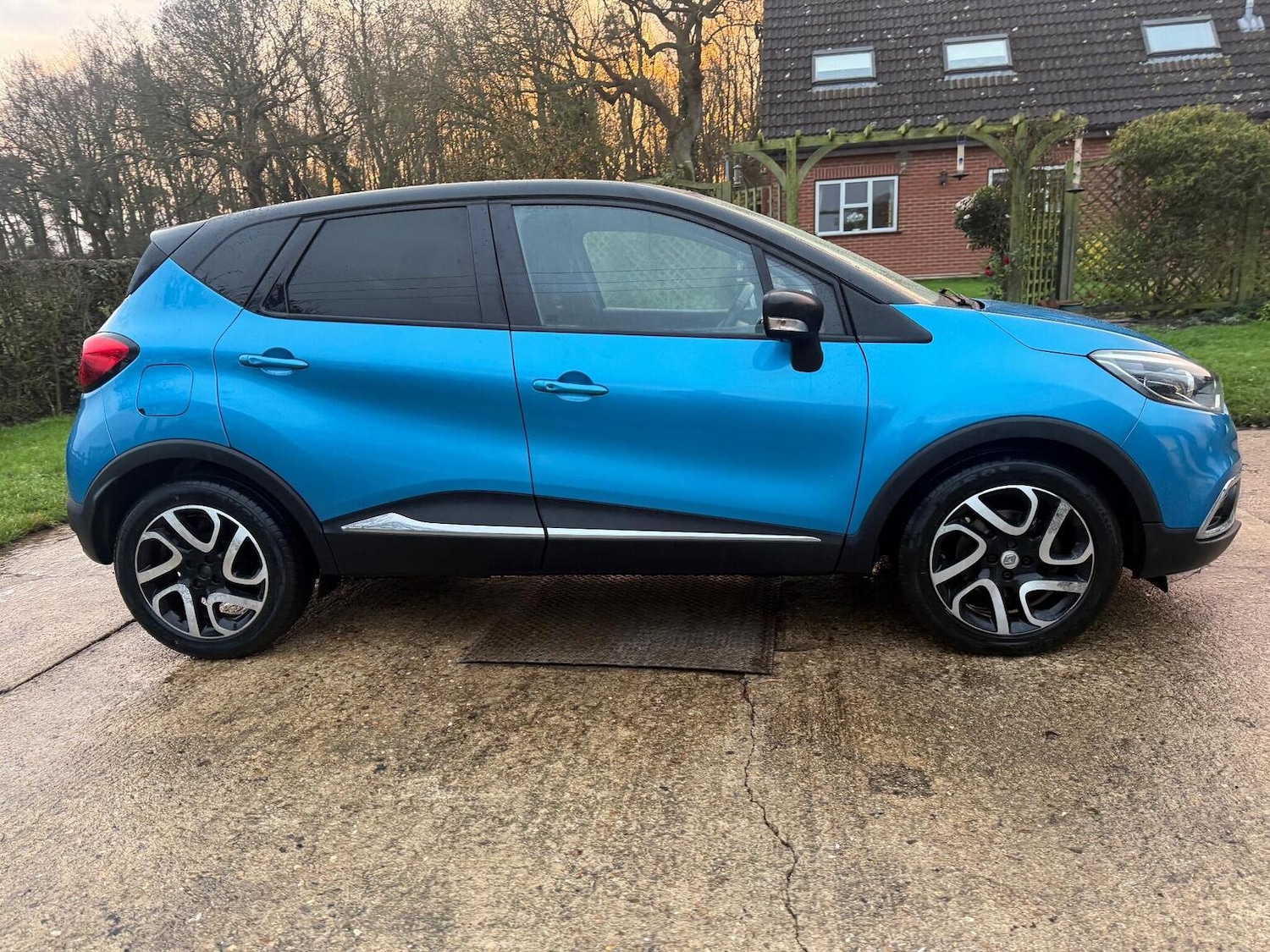 Used Renault Captur 2015 for sale - 76974415: Photo 26