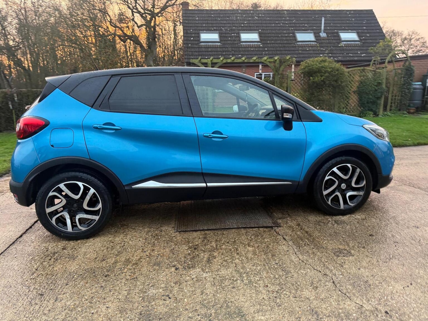 Used Renault Captur 2015 for sale - 76974415: Photo 27