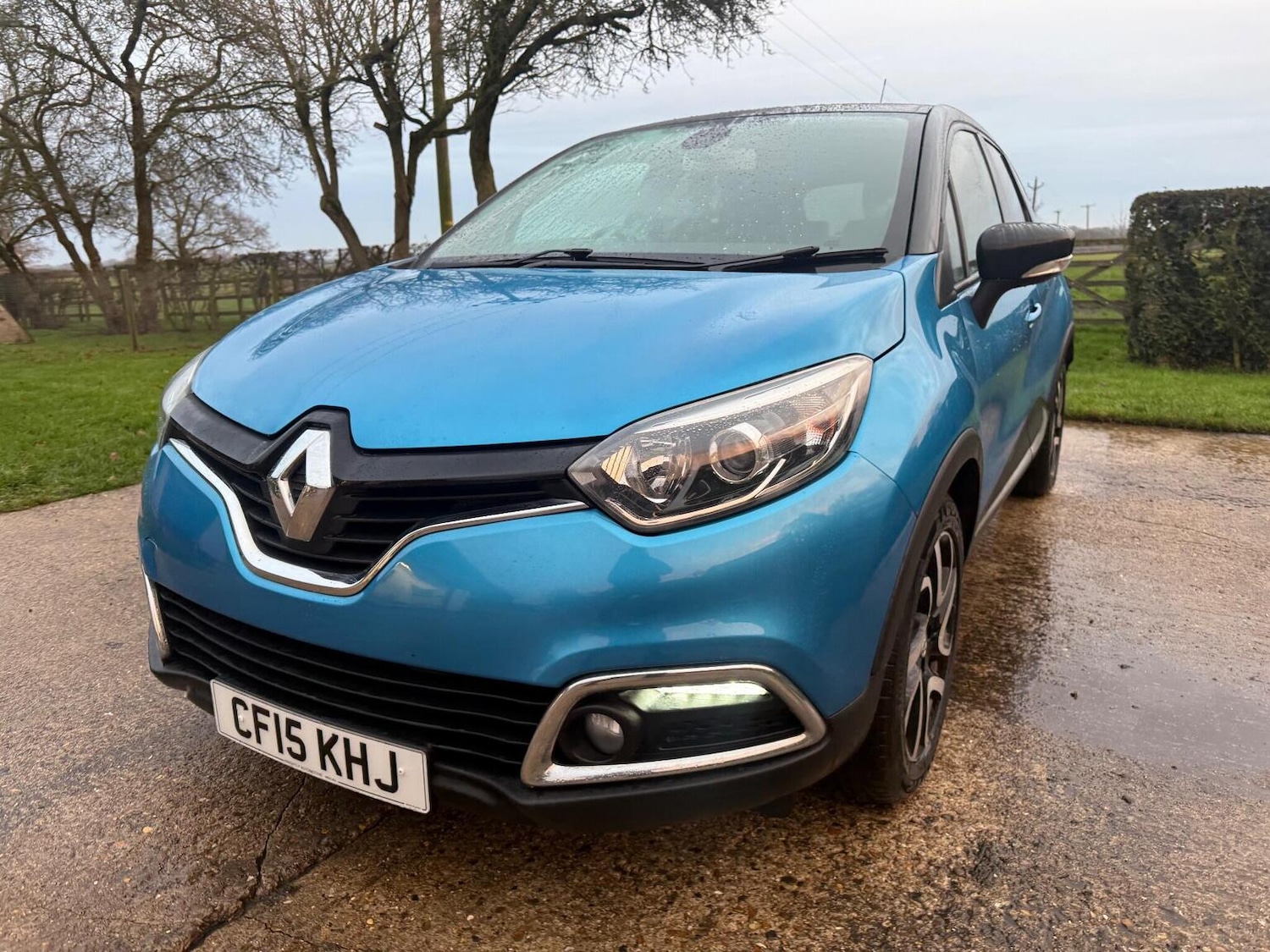 Used Renault Captur 2015 for sale - 76974415: Photo 3