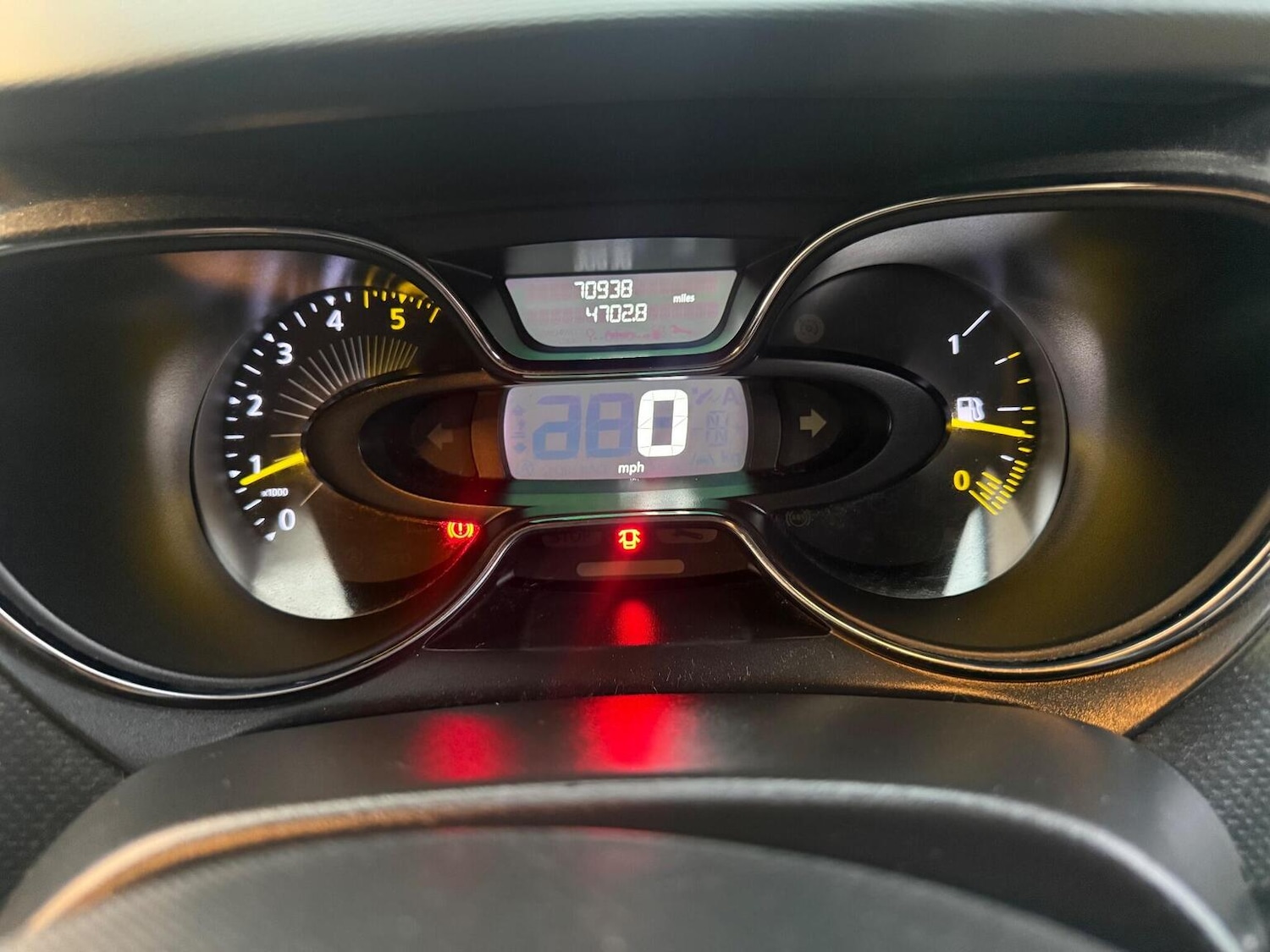 Used Renault Captur 2015 for sale - 76974415: Photo 46