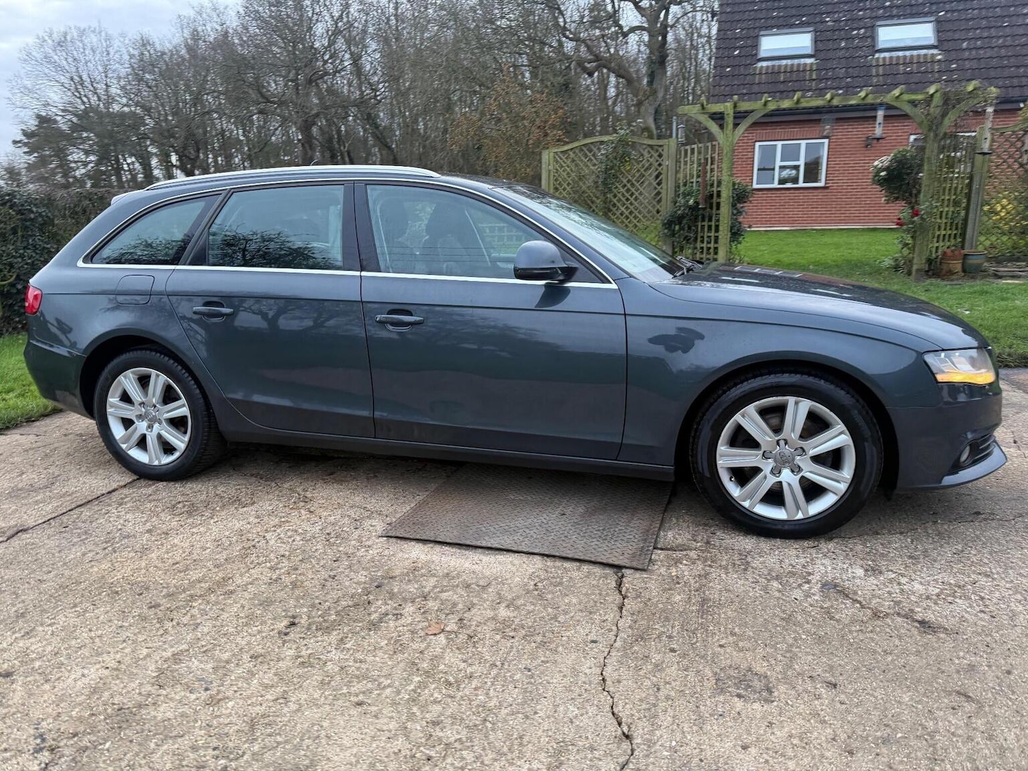 Used Audi A4 2009 for sale - 76979512: Photo 26