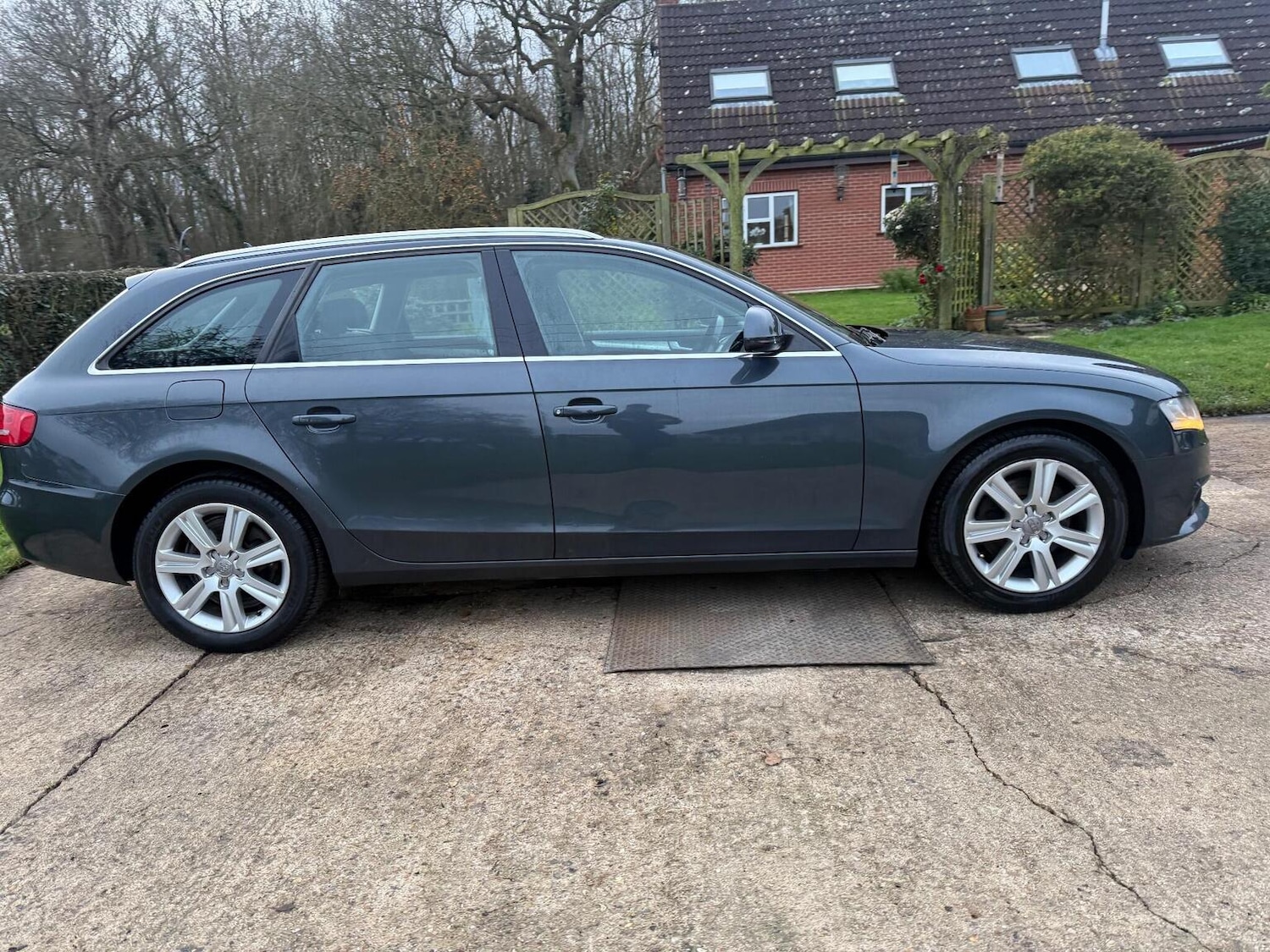 Used Audi A4 2009 for sale - 76979512: Photo 27