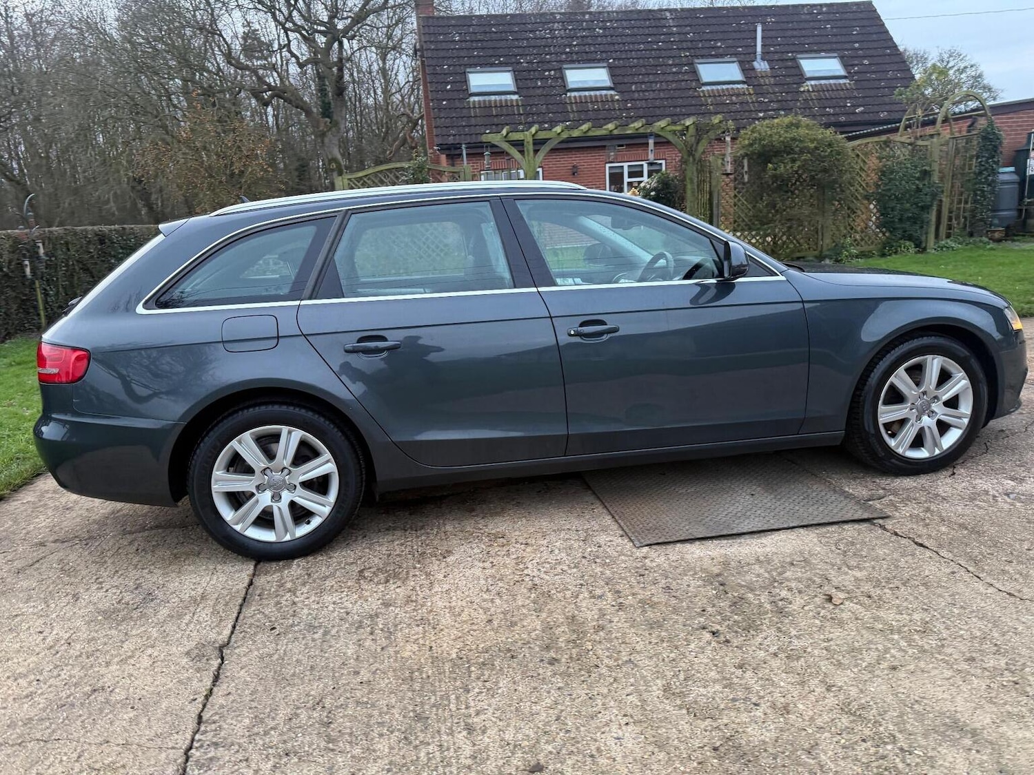 Used Audi A4 2009 for sale - 76979512: Photo 28