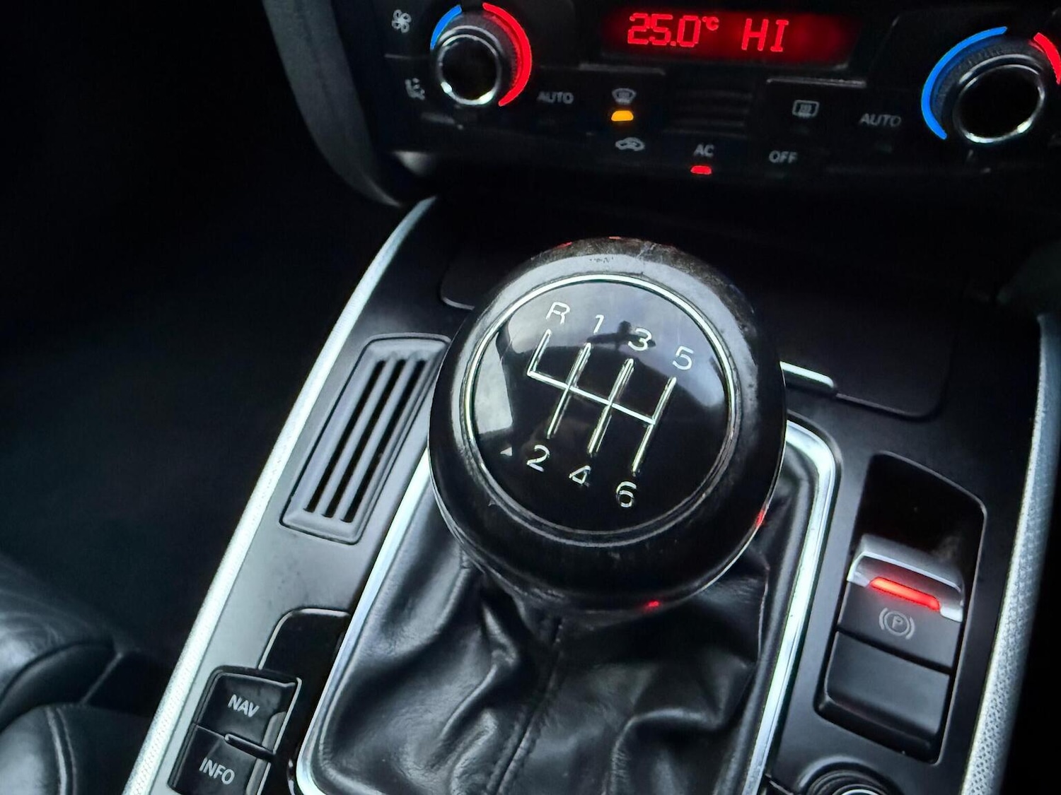 Used Audi A4 2009 for sale - 76979512: Photo 33