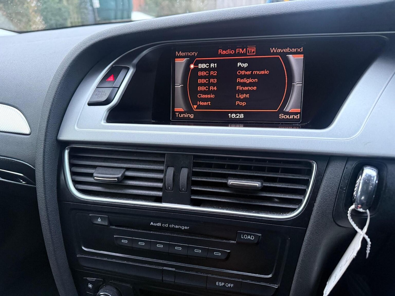 Used Audi A4 2009 for sale - 76979512: Photo 50