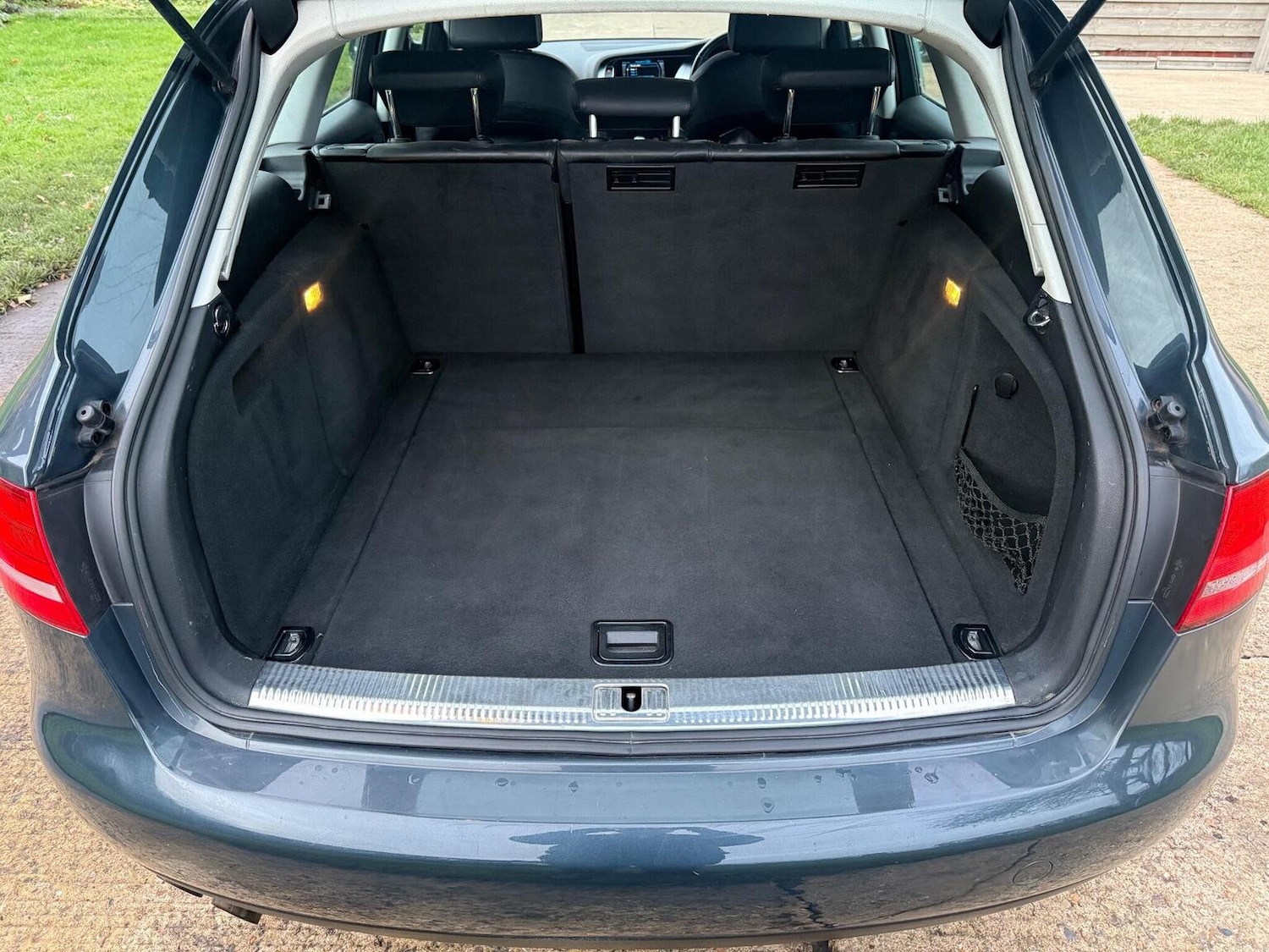 Used Audi A4 2009 for sale - 76979512: Photo 53