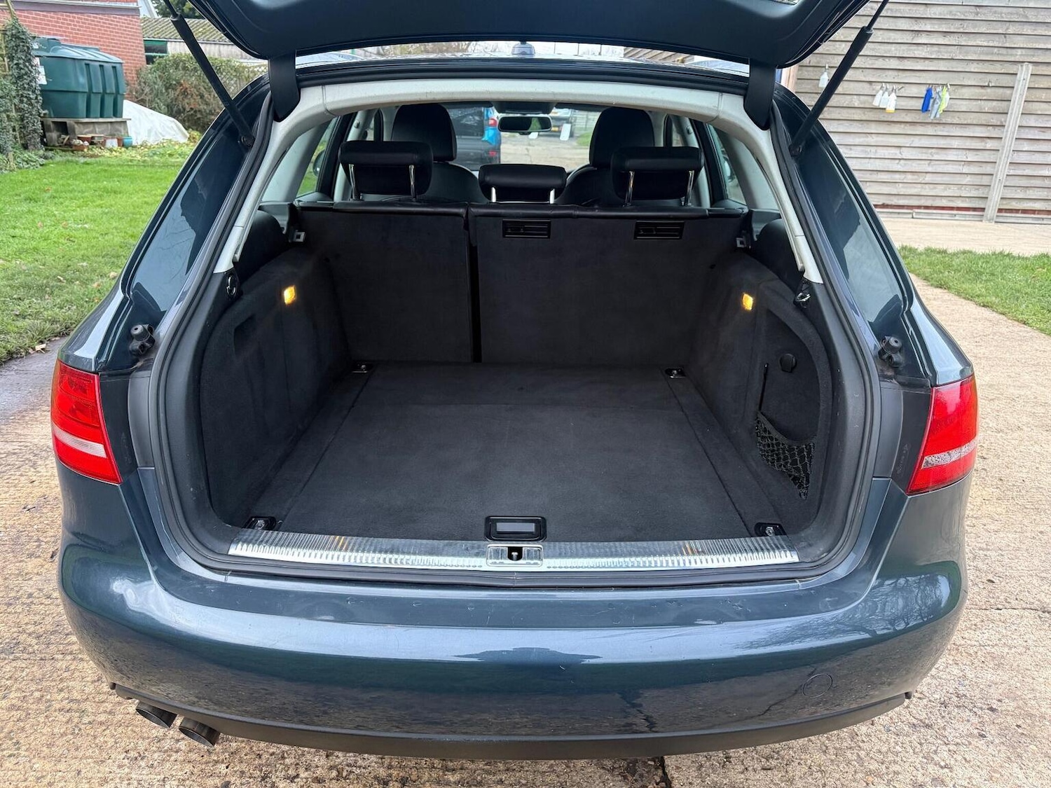 Used Audi A4 2009 for sale - 76979512: Photo 54