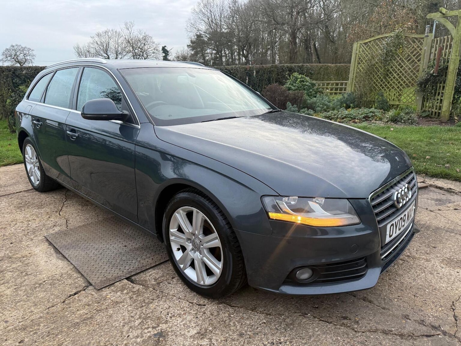 Used Audi A4 2009 for sale - 76979512: Photo 7