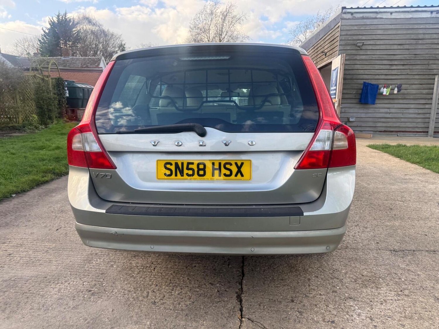 Used Volvo V70 2008 for sale - 77836876: Photo 18