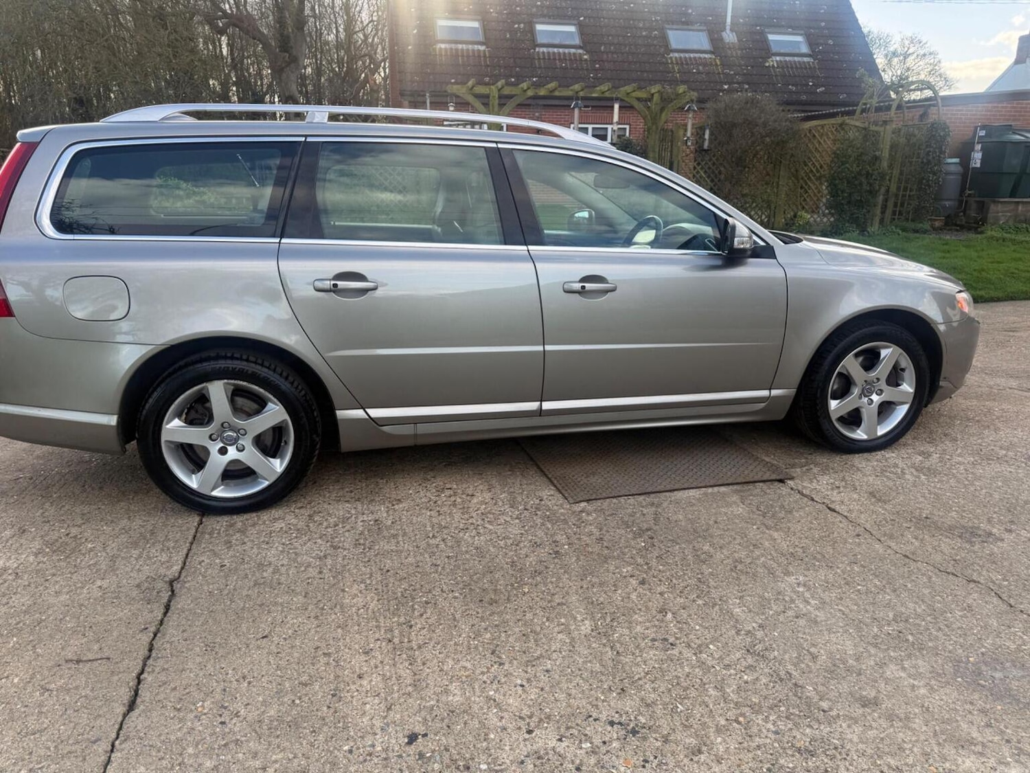Used Volvo V70 2008 for sale - 77836876: Photo 22