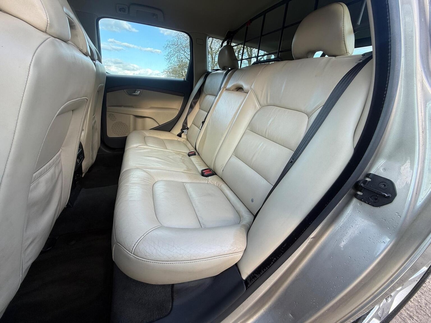 Used Volvo V70 2008 for sale - 77836876: Photo 33