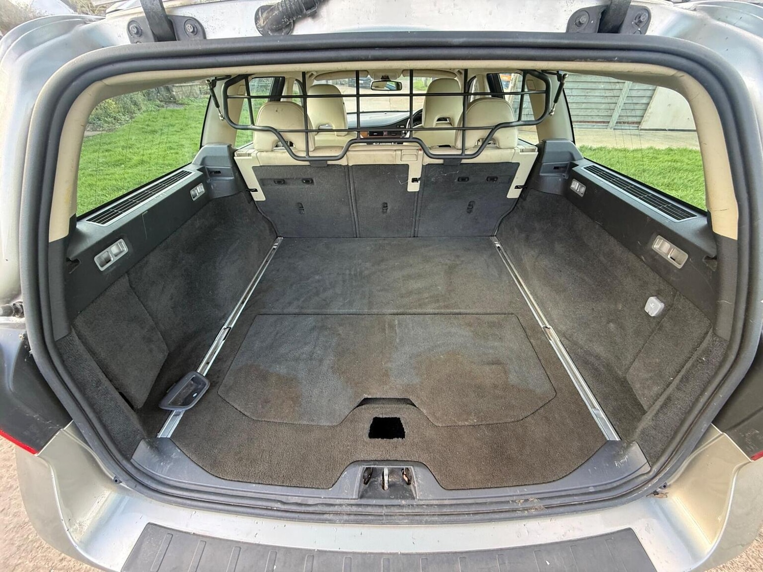 Used Volvo V70 2008 for sale - 77836876: Photo 49