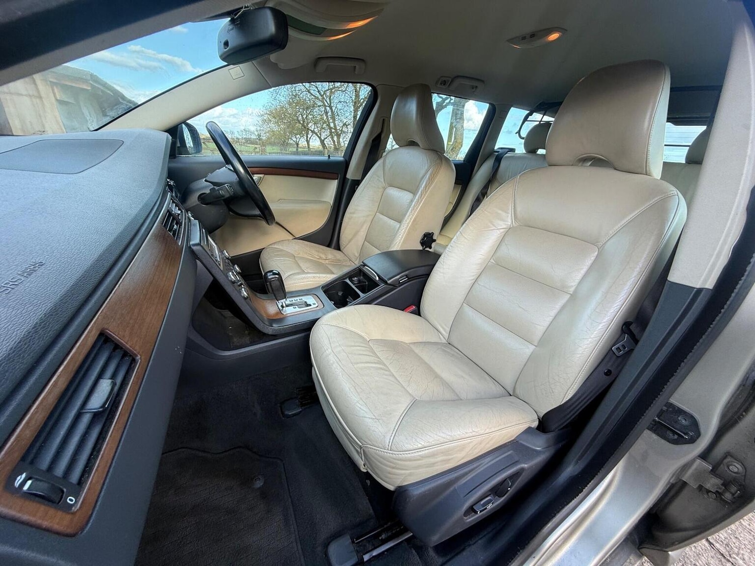 Used Volvo V70 2008 for sale - 77836876: Photo 51