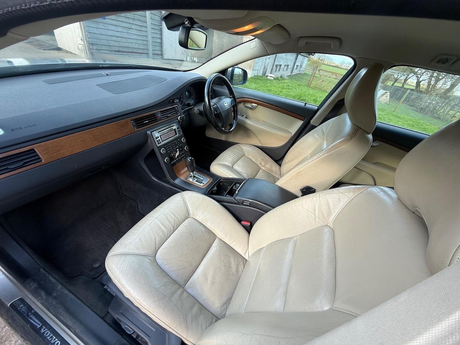 Used Volvo V70 2008 for sale - 77836876: Photo 53