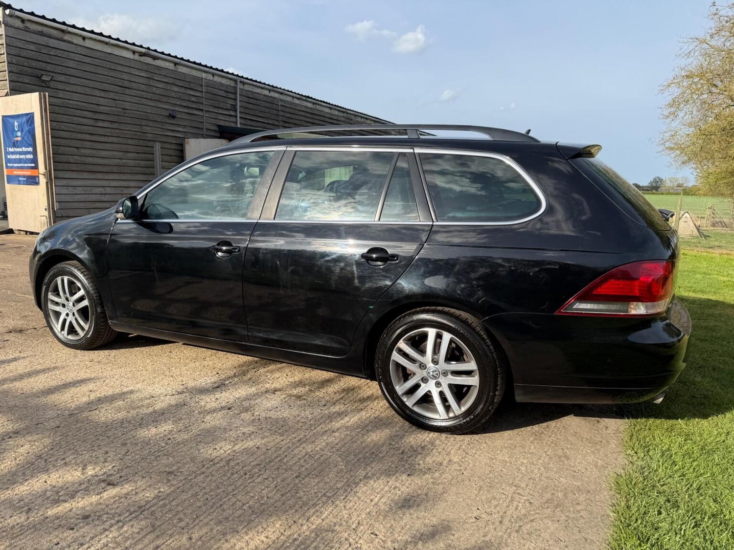 Used Volkswagen Golf 2013 for sale - 76482936: Photo 16