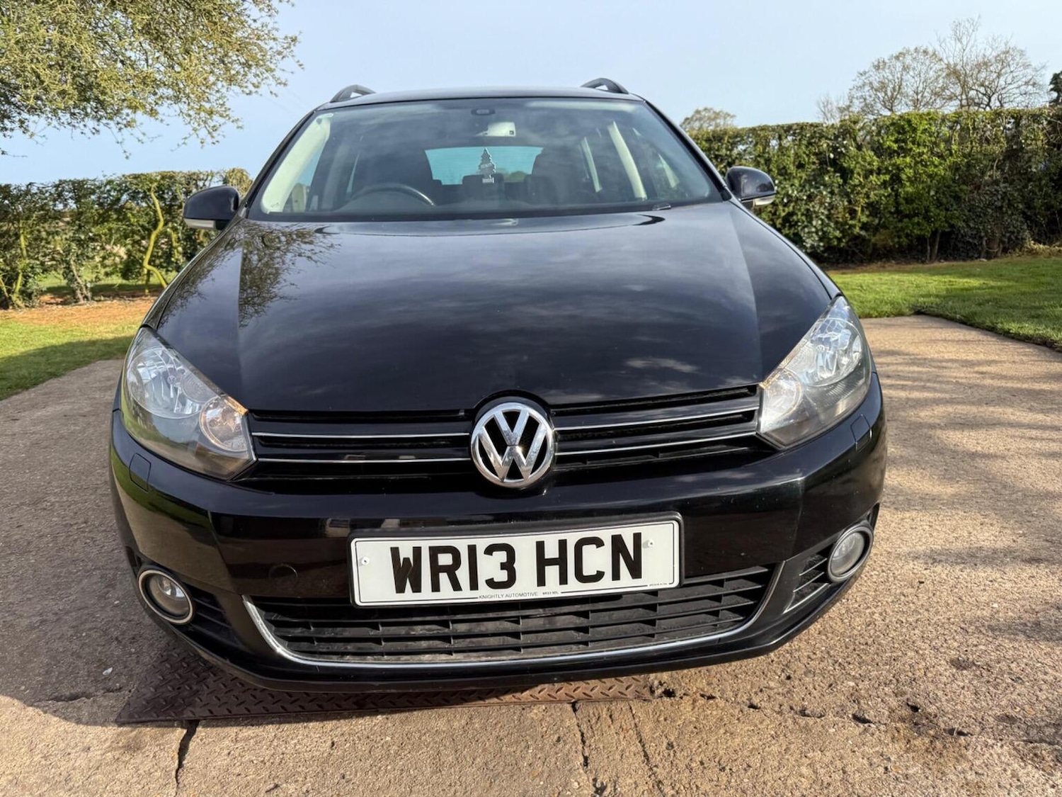 Used Volkswagen Golf 2013 for sale - 76482936: Photo 2