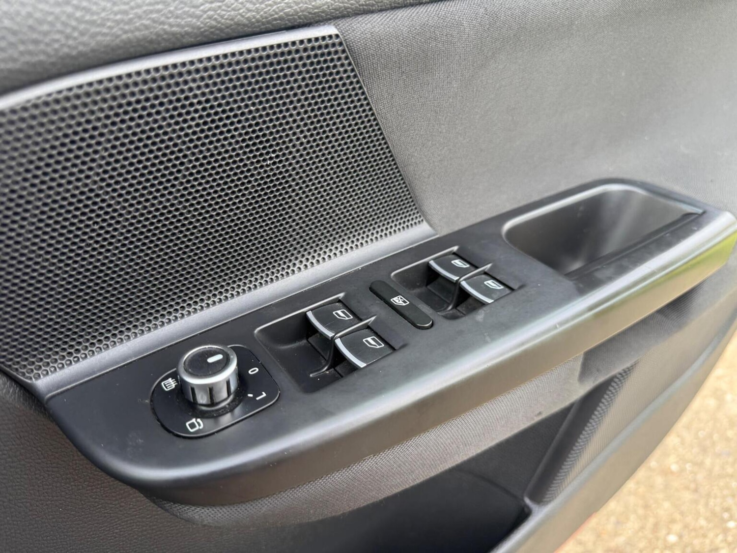 Used Volkswagen Golf 2013 for sale - 76482936: Photo 36