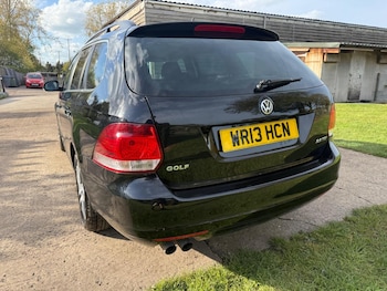 Used Volkswagen Golf 2013 for sale - 76482936: Photo