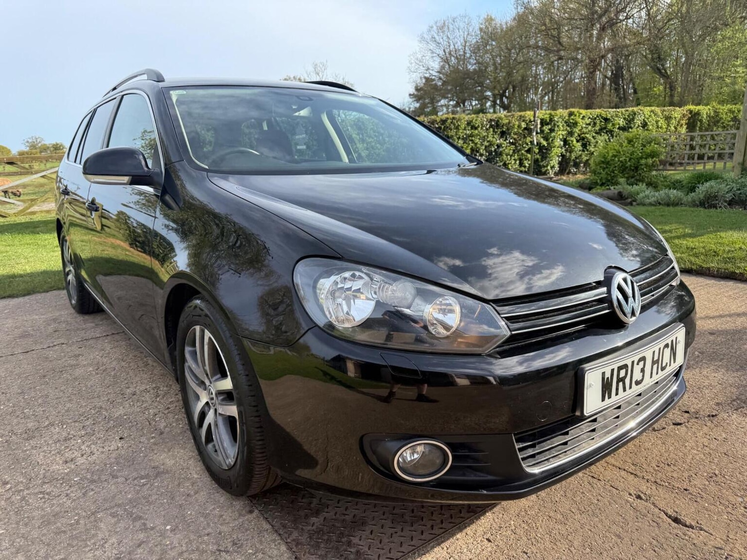 Used Volkswagen Golf 2013 for sale - 76482936: Photo 5