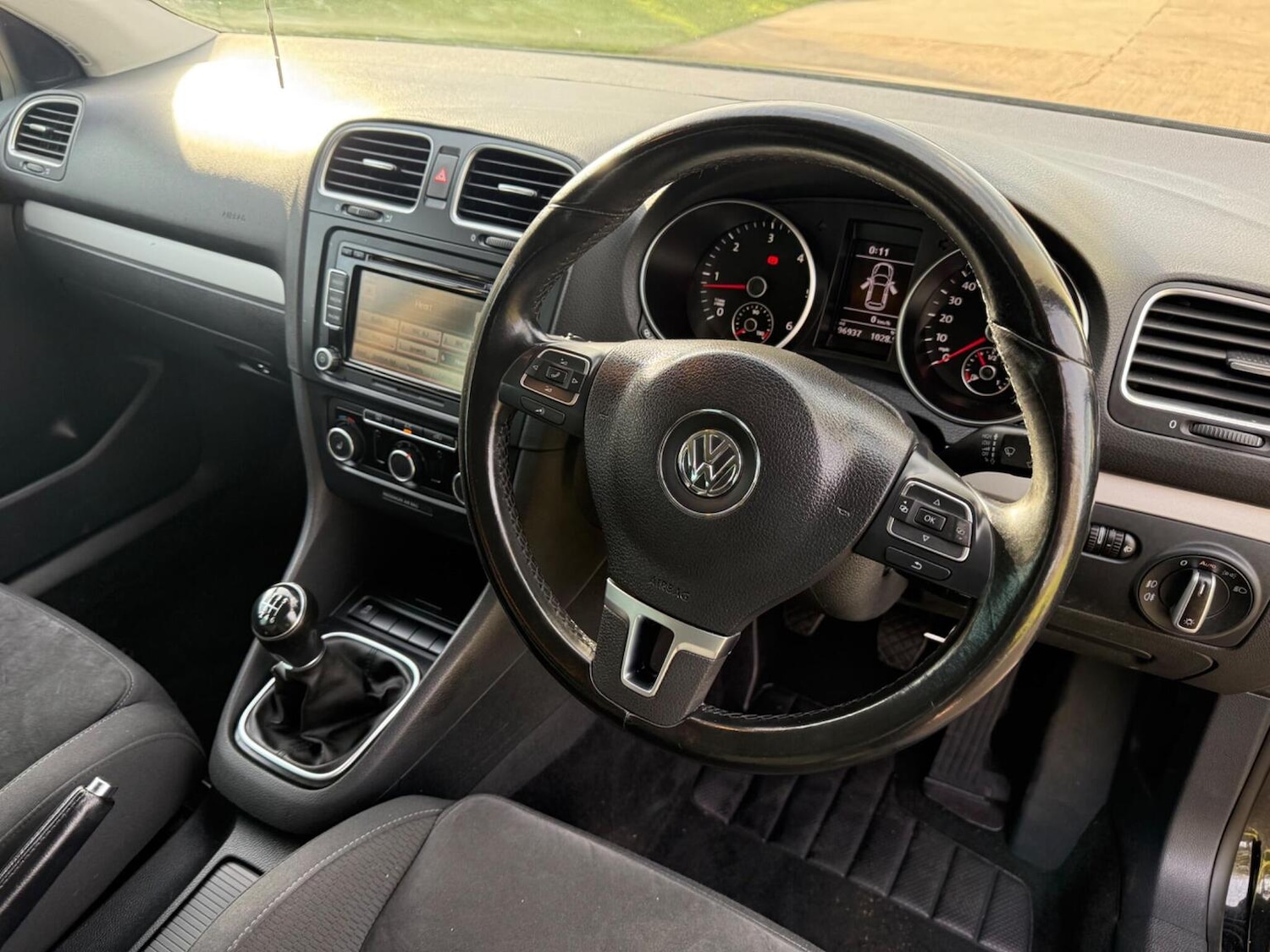 Used Volkswagen Golf 2013 for sale - 76482936: Photo 50
