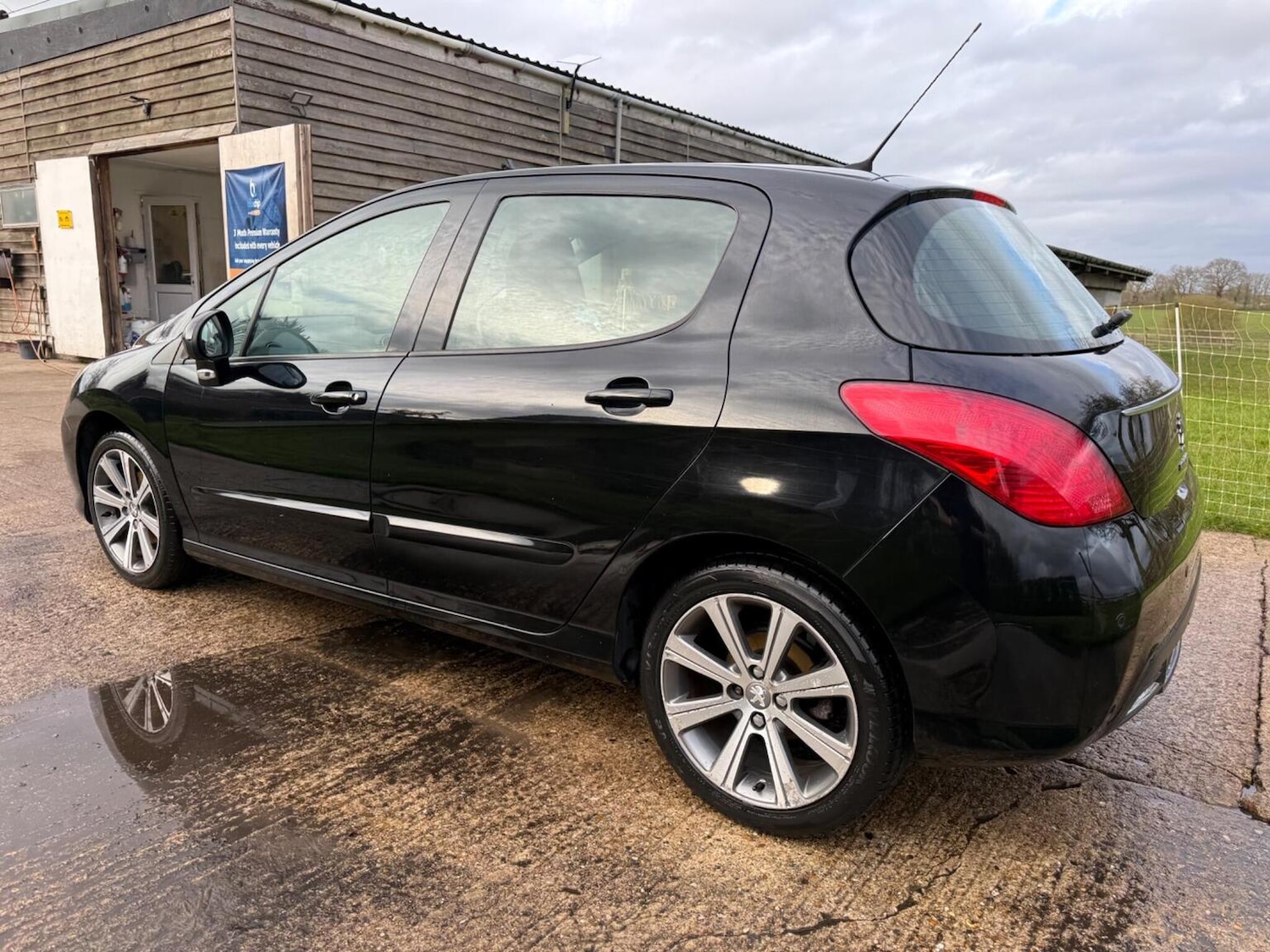 Used Peugeot 308 2013 for sale - 78011276: Photo 13