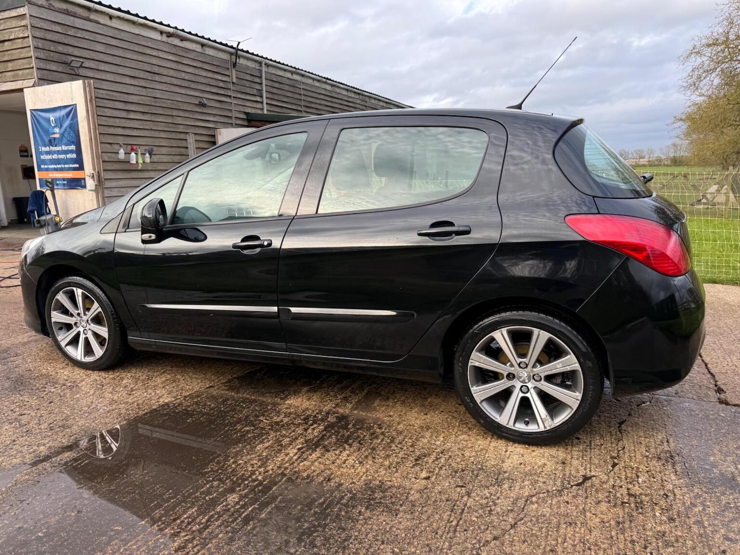 Used Peugeot 308 2013 for sale - 78011276: Photo 16